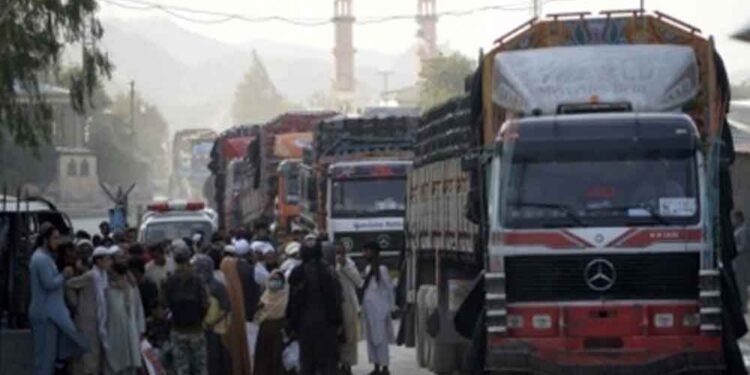 खैबर पख्तूनख्वा में उग्र प्रदर्शन, तोरखम बॉर्डर दोबारा खोलने की उठी मांग