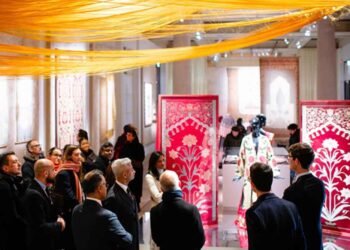 फ्रांस दौरे पर एस. जयशंकर: भारतीय विरासत और गहरे सांस्कृतिक संबंधों को दर्शाती प्रदर्शनी में लिया हिस्सा