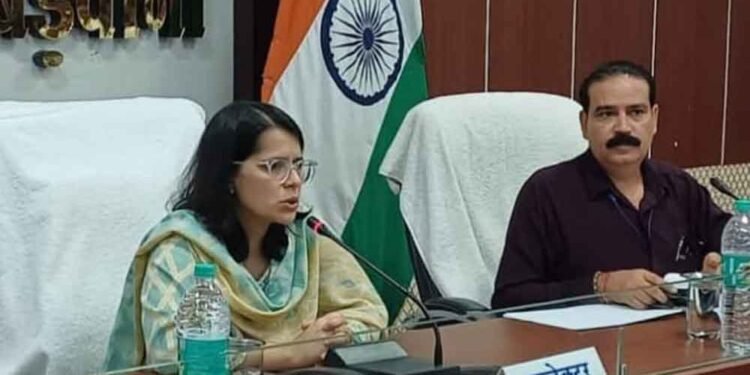 कागज़ों में सुधार, ज़मीन पर भ्रष्टाचार?