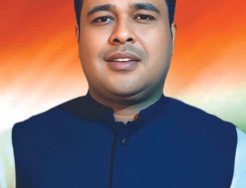 गौरव की अगुवाई में सैकड़ों कार्यकर्ता दिल्ली रवाना