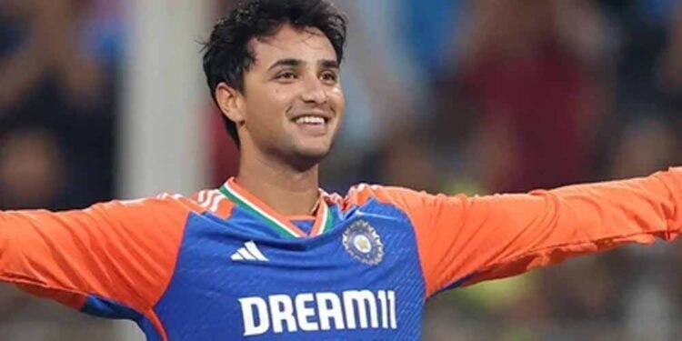 भारत को बड़ी राहत: पाकिस्तान के खिलाफ मैदान में उतरेंगे अभिषेक शर्मा, कप्तान सूर्यकुमार का ऐलान