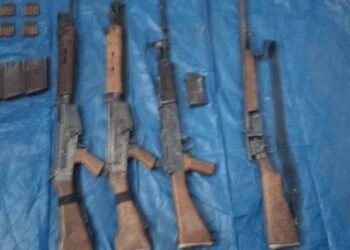 जंगल से निकला नक्सली हथियारों का जखीरा, ई-30 ऑप्स टीम की बड़ी कार्रवाई