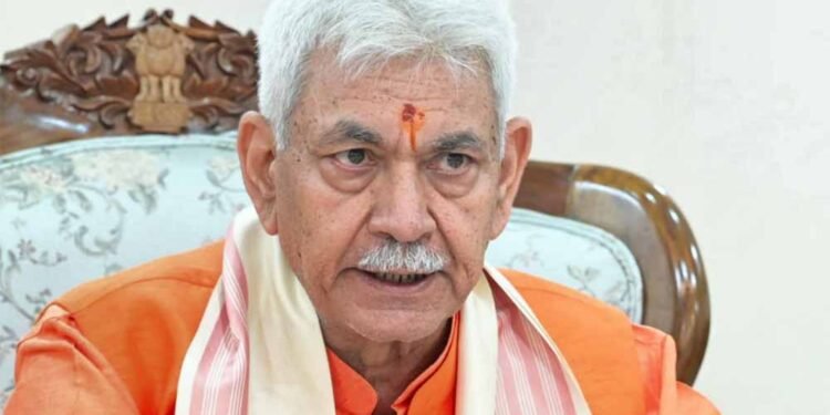 मनोज सिन्हा का कड़ा संदेश: देशद्रोह करने वालों को नहीं मिलेगी माफी, आतंकियों की सात पीढ़ियां भी याद रखेंगी