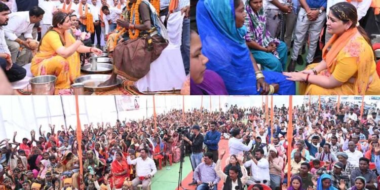 धर्मांतरण के विरुद्ध विधायक भावना बोहरा की मुहिम, संस्कृति गौरव सम्मेलन में 165 लोगों की घर वापसी