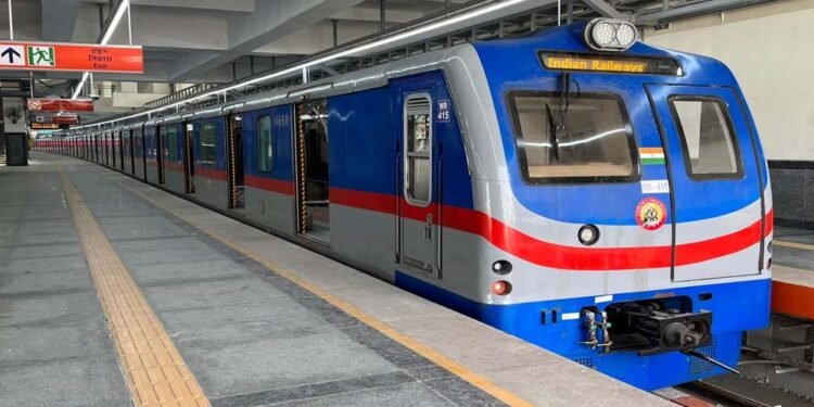 ब्लू लाइन मेट्रो के लिए जमीन अधिग्रहण, सैकड़ों मकान और दुकानें तोड़ने का फैसला तय