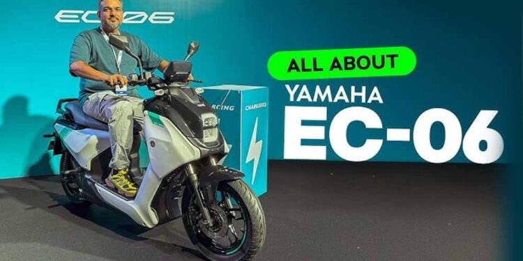 अरे वाह! Yamaha EC-06 इलेक्ट्रिक स्कूटर देगा 169 किलोमीटर की रेंज, जानें कीमत
