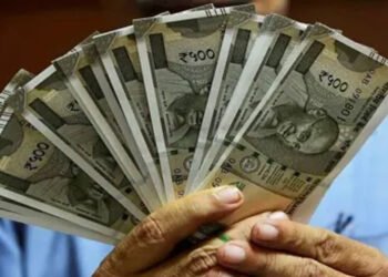 रुपये ने दिखाया कमाल: 3 साल में बेहतरीन प्रदर्शन, India-US ट्रेड डील का असर