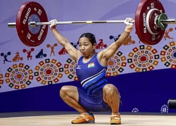 भारत की ओलंपिक मेडलिस्ट मीराबाई चानू ने 31 की उम्र में तोड़ा तीन नेशनल रिकॉर्ड, मचाई सनसनी