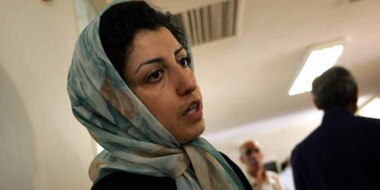 ईरानी नोबेल विजेता नरगिस मोहम्मदी को मिली 7.5 साल की नई सजा, अब तक कुल 44 साल की जेल