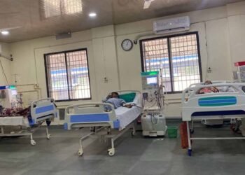 निरंतर डायलिसिस सेवाओं से किडनी मरीजों को राहत, निःशुल्क योजना बनी संबल