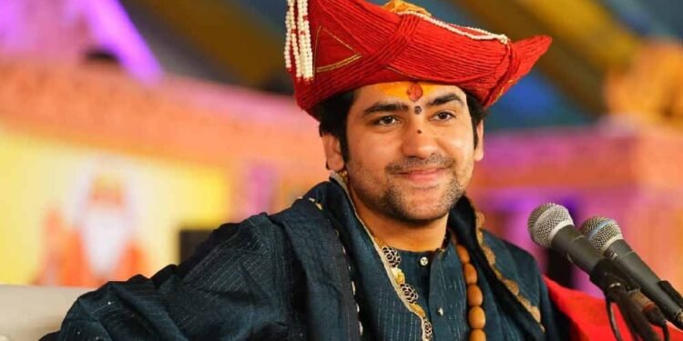 ‘संतों की लड़ाई धर्म को कमजोर कर रही है’: धीरेंद्र शास्त्री ने सनातन धर्म पर दिया बयान