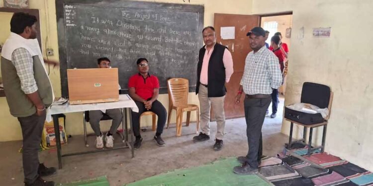 एनएचएआई के सहयोग से 1500 स्कूली बच्चों की आंखों की जांच, 102 को मिलेगा चश्मा