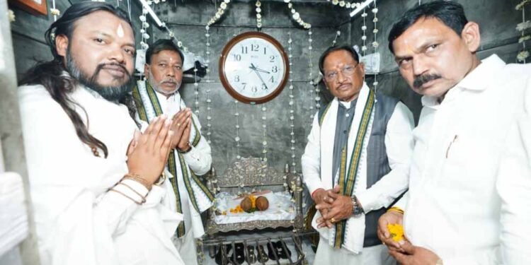 बाबा गुरू घासीदास जी के बताए मार्ग पर काम कर रही हमारी सरकार – मुख्यमंत्री साय