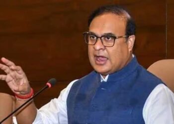 असम चुनाव से पहले हिमंता का बड़ा कदम, लाखों महिलाओं के खाते में कैश और नौकरियों में आरक्षण का ऐलान