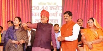 विकास, नवाचार और किसान समृद्धि का रोल मॉडल बन रहा दतिया : मुख्यमंत्री डॉ. यादव