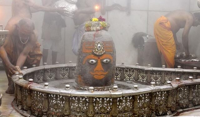 महाकाल के आंगन से शुरू होगा रंगोत्सव, संध्या आरती के बाद प्रज्वलित होगी आस्था की अग्नि