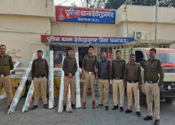 मध्यप्रदेश पुलिस ने चोरी एवं रेलवे संपत्ति चुराने वाले आरोपियों को किया गिरफ्तार