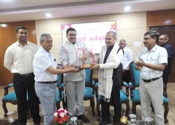 राज्यपाल के अपर सचिव  भार्गव का विदाई समारोह सम्पन्न