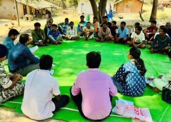 मिशन कनेक्ट से सुकमा में सुदृढ़ हुआ जनविश्वास : इमली के पेड़ तले सजी चौपाल