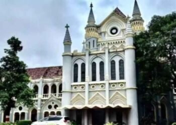 28 हफ्ते की प्रेग्नेंसी पर MP हाईकोर्ट का बड़ा फैसला, 13 साल की रेप पीड़िता को गर्भपात की मंजूरी