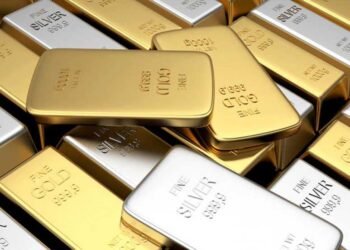 Gold-Silver Price Crash: चांदी हुई ₹24000 सस्ती, सोना ₹4500 गिरा, जानें नए रेट