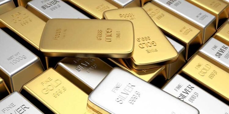 Gold-Silver Price Crash: चांदी हुई ₹24000 सस्ती, सोना ₹4500 गिरा, जानें नए रेट