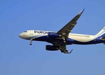 ईरान पर हमलों का असर भारत तक, एयर इंडिया और इंडिगो ने बदले उड़ानों के रूट