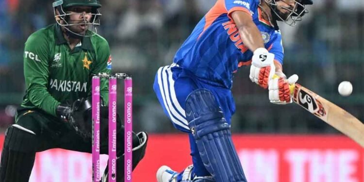 IND vs PAK में ईशान किशन का धमाका, T20 वर्ल्ड कप में रचा नया इतिहास