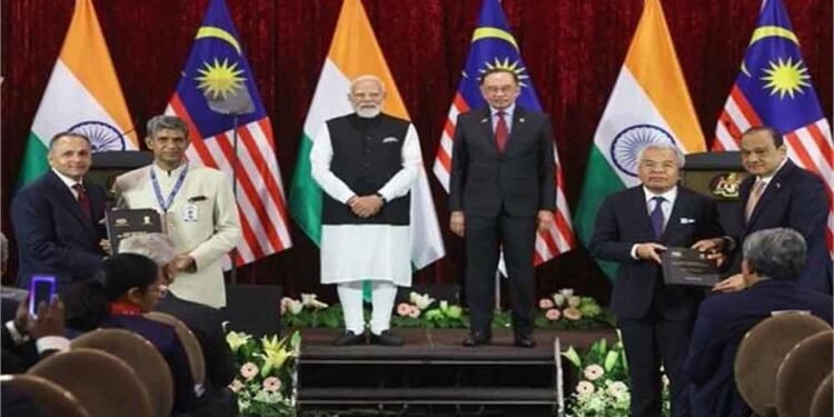 भारत-मलेशिया रिश्तों में नई रफ्तार: PM मोदी से मुलाकात के बाद बोले अनवर इब्राहिम, 11 अहम समझौते हुए तय