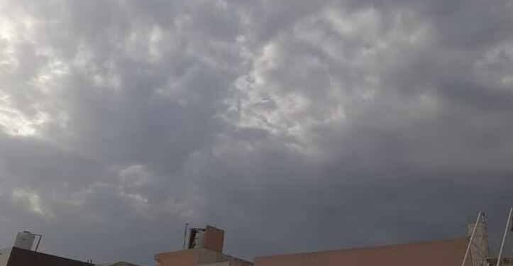 MP में मौसम का कहर: आंधी-तूफान संग भारी बारिश का अलर्ट, IMD ने दी चेतावनी