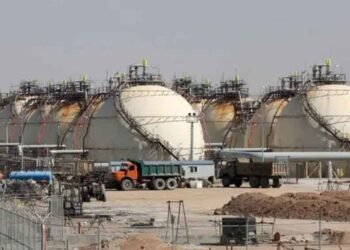 ईरान युद्ध से तेल बाजार में भूचाल, क्या भारत में महंगा होगा पेट्रोल-डीजल?