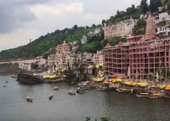 एमपी के प्रसिद्ध ज्योतिर्लिंग में अब मुफ्त वीआईपी दर्शन, कलेक्टर ने दिए निर्देश