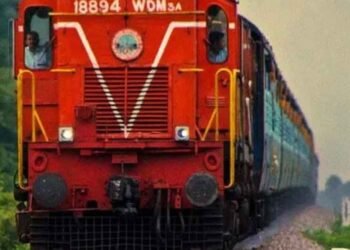 भारतीय रेलवे का बड़ा अपडेट: अब ट्रेन छूटने से 15 मिनट पहले तक बदल सकेंगे बोर्डिंग स्टेशन, जानें पूरा नियम