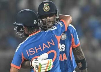 सूर्यकुमार टॉप-5 के दरवाजे पर, ईशान की बड़ी छलांग; ऑलराउंडर रैंकिंग में पाक खिलाड़ी नंबर-1