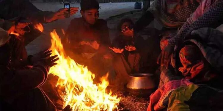 MP में दिन भारी गर्म, रातें ठंडी: भोपाल-इंदौर समेत 15 शहरों में पारा 30°C पार