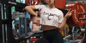 Industry को बड़ा झटका! नहीं रही Fitness Icon… Shock में फैंस और परिवार