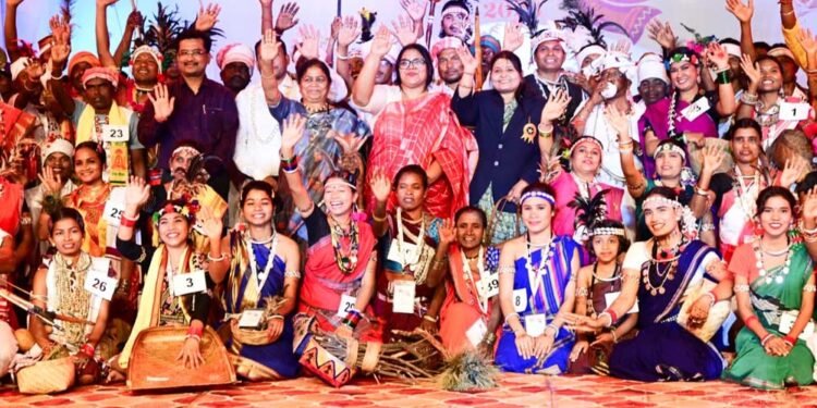 आदि परब’ का रंगारंग आगाज