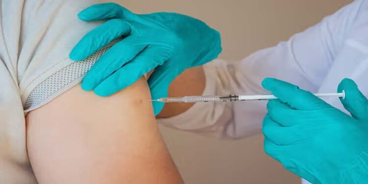 कैंसर मरीजों के लिए बड़ी राहत, अब फ्री में मिलेगा 2 लाख का जीवन रक्षक इंजेक्शन