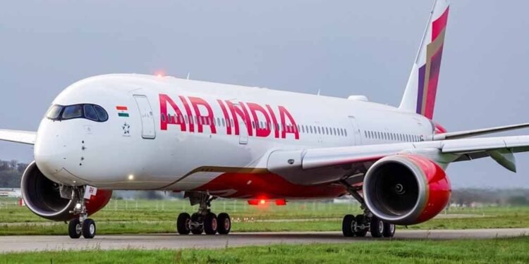 1 मई से सख्ती: अनफिट क्रू की उड़ानों पर रोक, बढ़ता वजन अब सैलरी पर डालेगा असर