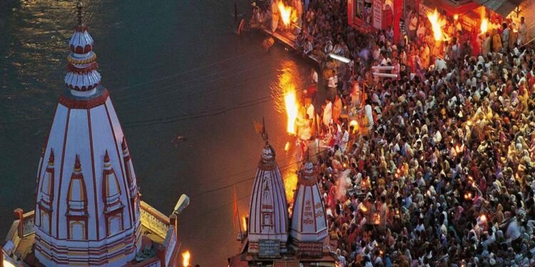 अर्धकुंभ 2027 और महाकुंभ 2028 में बिना पहचान पत्र के साधु संतों को नहीं मिलेगा प्रवेश, अखाड़ा परिषद का बड़ा निर्णय