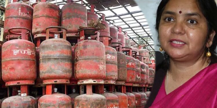 सिलेंडर वितरण की व्यवस्था को सुचारु रखने और घरेलू उपभोक्ताओं को समय पर सिलेंडर देने के निर्देश: अपर मुख्य सचिव शमी