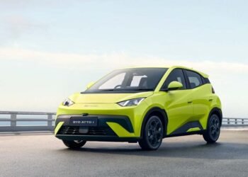 BYD की सबसे छोटी कार: 4.9 सेकंड में 0-100 की रफ्तार, 380Km की रेंज