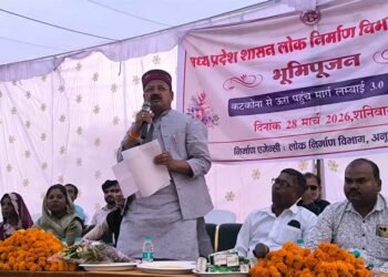 राज्य मंत्री दिलीप जायसवाल ने कटकोना से ऊरा तक मार्ग का किया भूमि पूजन