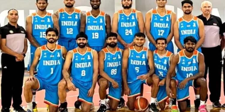Iran-Israel War के चलते दोहा में फंसी भारतीय बास्केटबॉल टीम, एमपी के तुशाल सिंह भी हैं शामिल