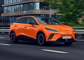 विदेशी कंपनी ला रही नई इलेक्ट्रिक हैचबैक, धांसू फीचर्स के साथ, बढ़ेगी पंच और टियागो ईवी की टेंशन