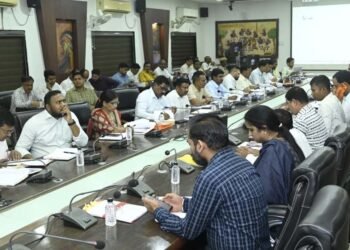 हिट एंड रन मामलों में 2 लाख सहायता के प्रकरण बनाने के निर्देश