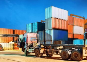 केला, अंगूर, अनार और सब्जियां… दुबई में सड़ रहे 1000 कंटेनर, भारत को हुआ भारी नुकसान