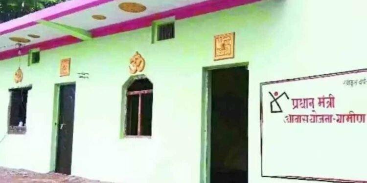 PM आवास नहीं बनाने वालों पर सख्ती: निगम आयुक्त ने जारी किए वसूली नोटिस