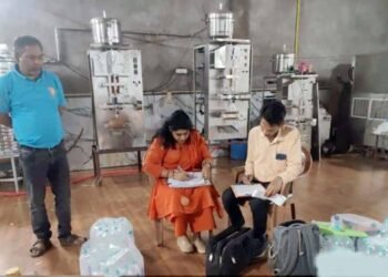 दुर्ग में खाद्य विभाग का एक्शन: पानी और जूस फैक्ट्रियों पर छापा, बड़ी जब्ती