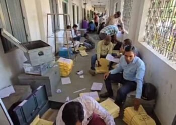 5वीं-8वीं परीक्षा की गोपनीय सामग्री का वितरण, स्कूल बस से पहुंचाकर थाने में सुरक्षित रखी गई